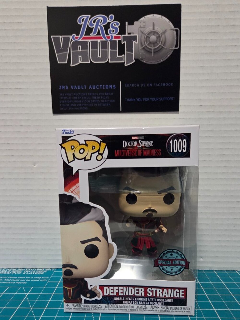 Funko POP Marvel Doctor Strange MoM Defender Strange 1009 Vinyl Figure